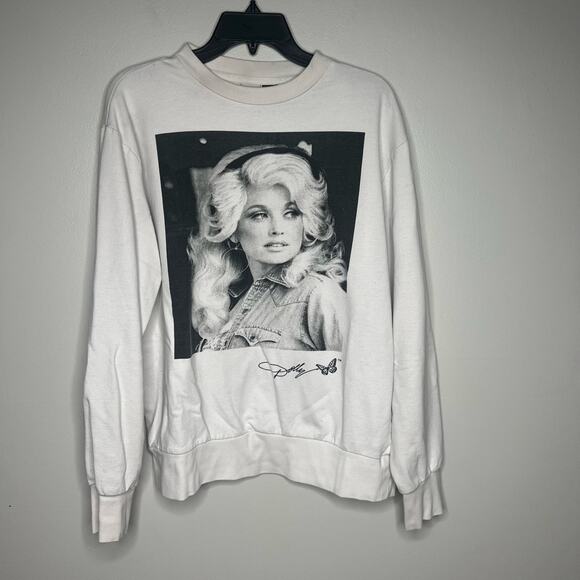 Dolly Parton Tops - Dolly Parton Crew Neck Sweatshirt White & Black Size Medium